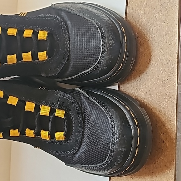 Doc Martens men's size 6 ladies size 7 - Picture 8 of 9